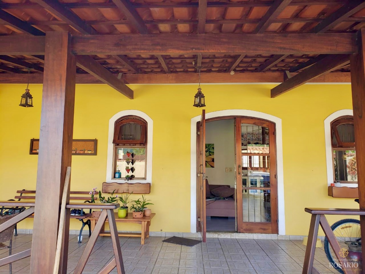 Casa com edicula à venda no jardim samambaia em ubatuba