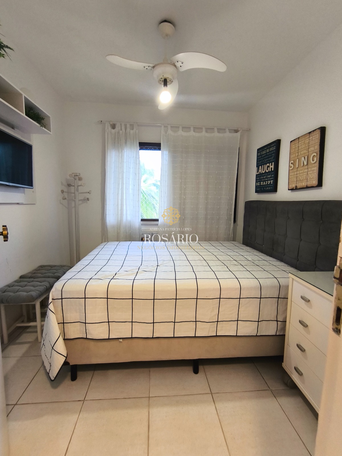 Apartamento à 100 mts da praia das toninhas com 3 dormitório