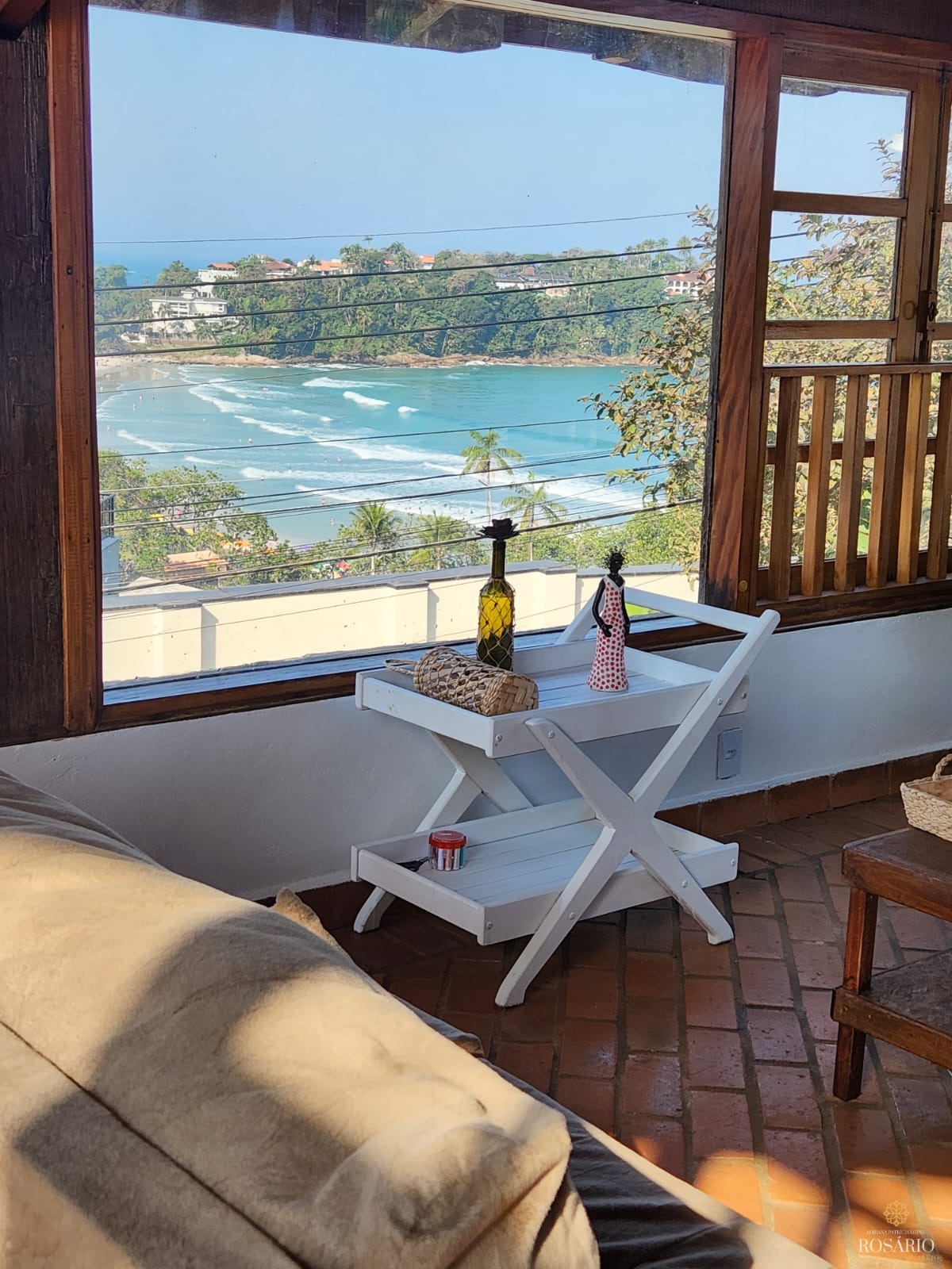 Casa com Vista Mar para Locação Temporária No Tenório