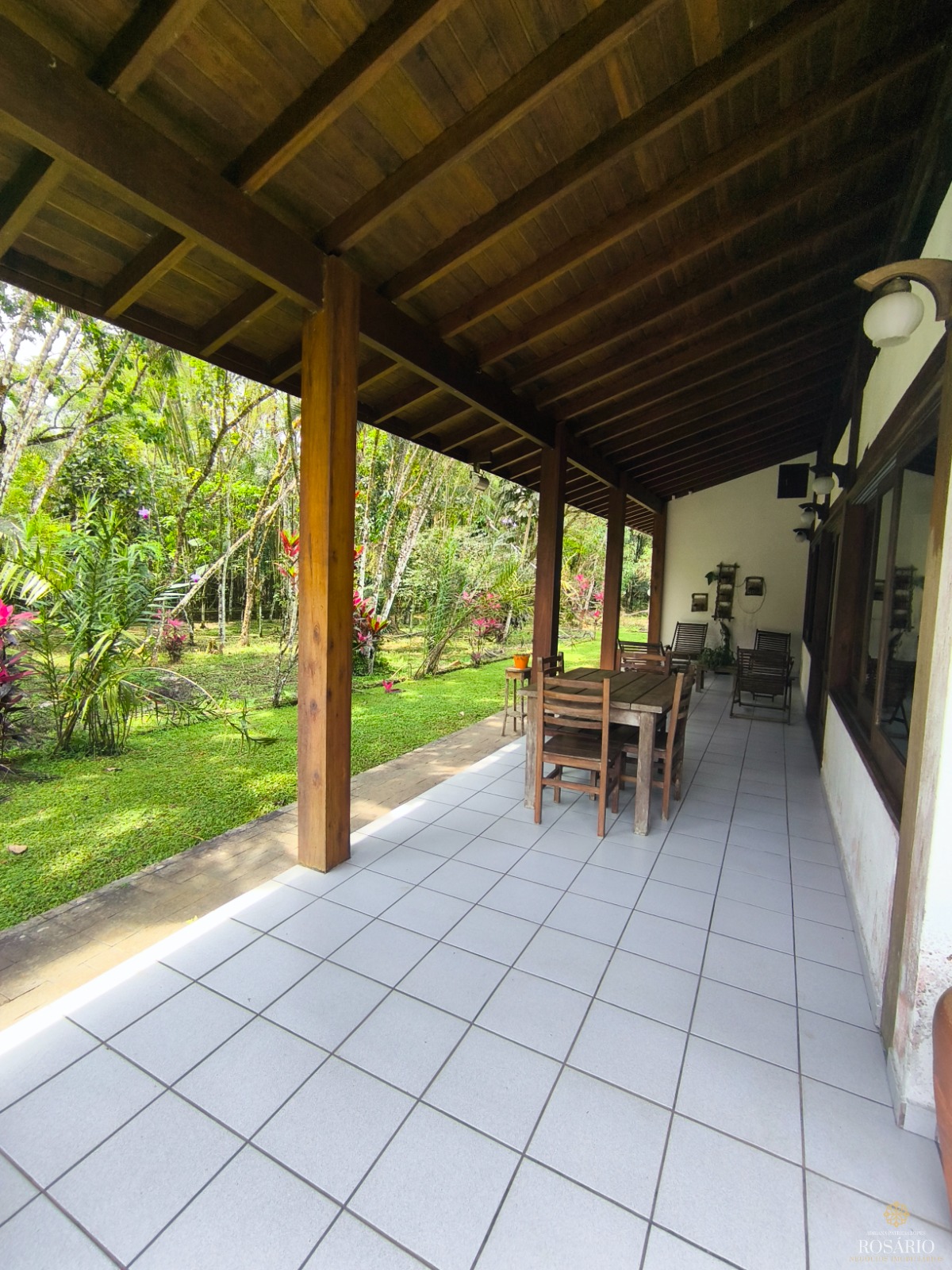 Casa no park hills com 3 suítes disponível sistema vouager