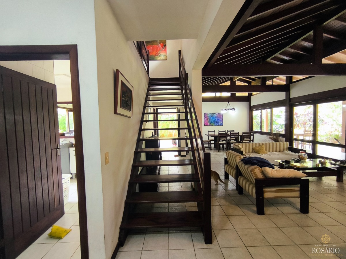 Casa no park hills com 3 suítes disponível sistema vouager