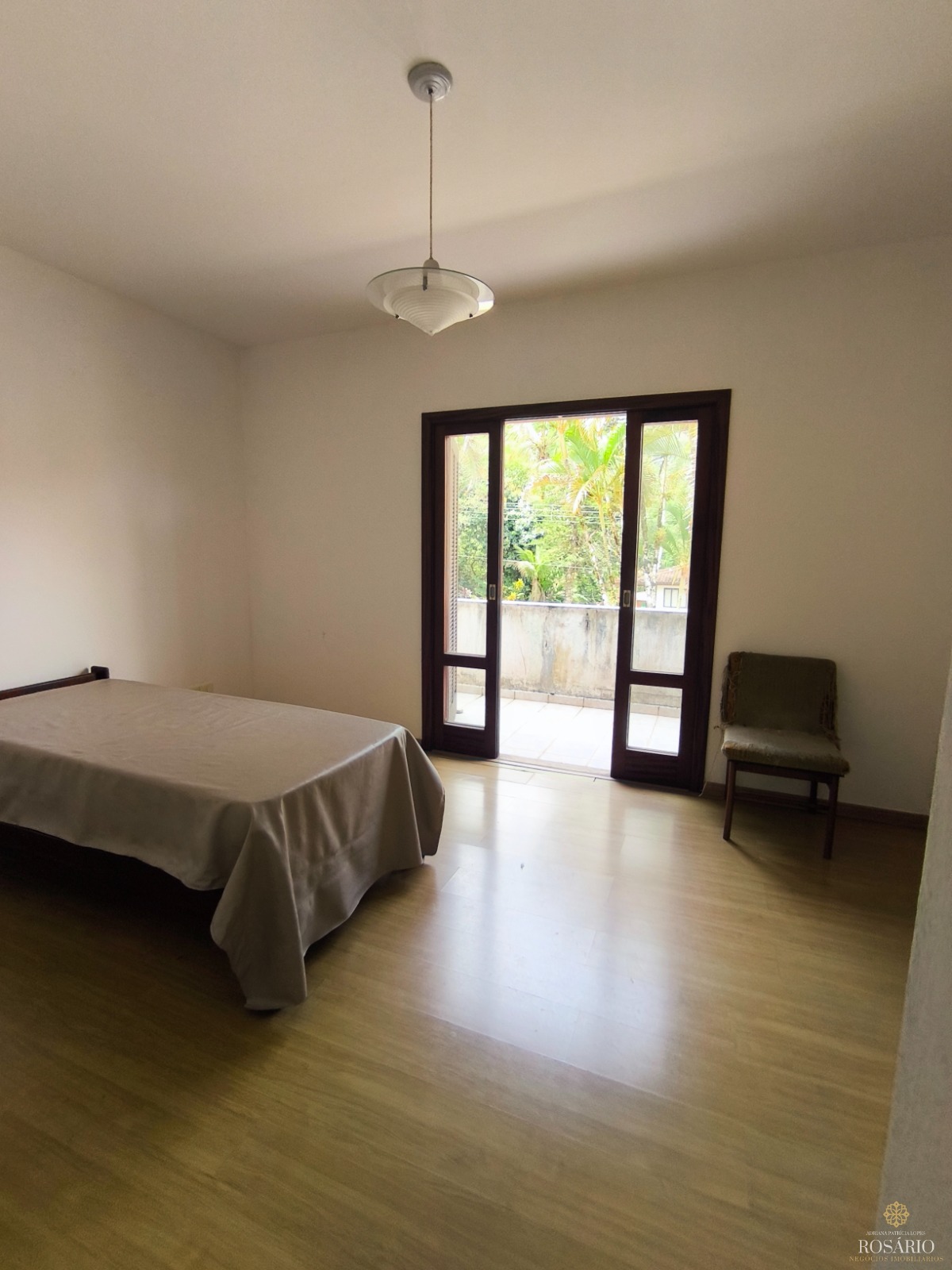 Casa no park hills com 3 suítes disponível sistema vouager