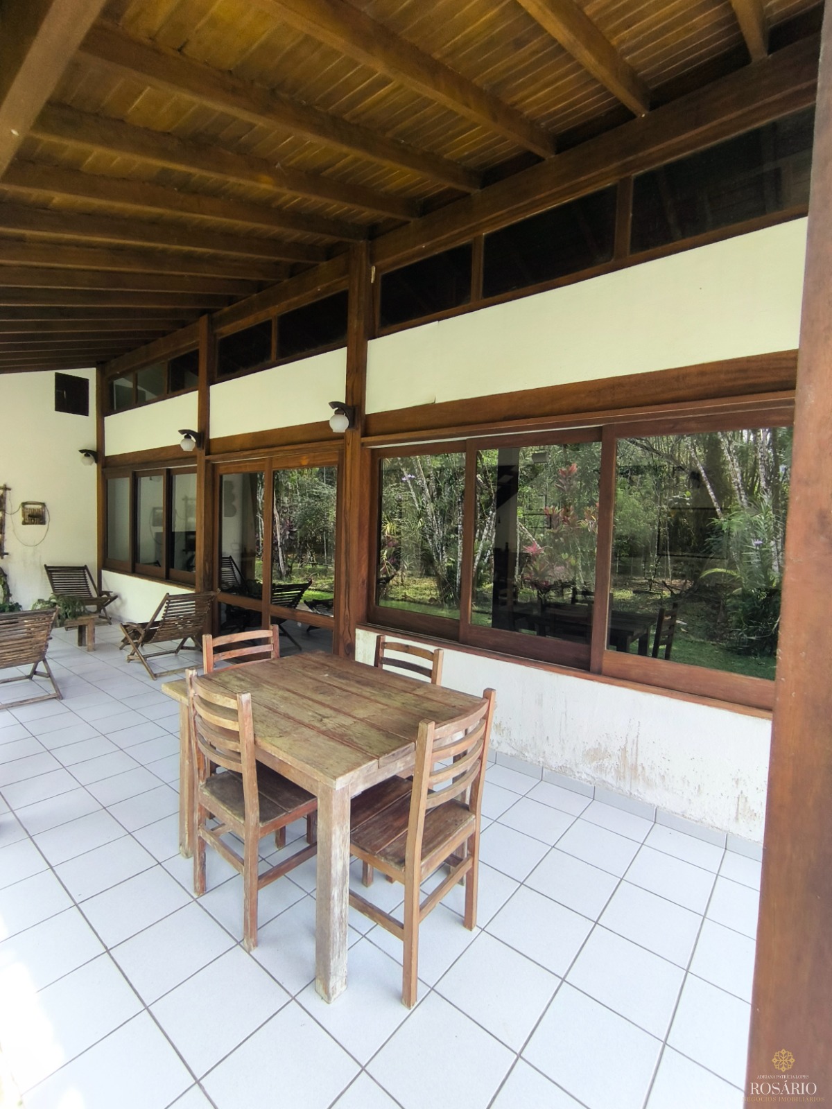 Casa no park hills com 3 suítes disponível sistema vouager