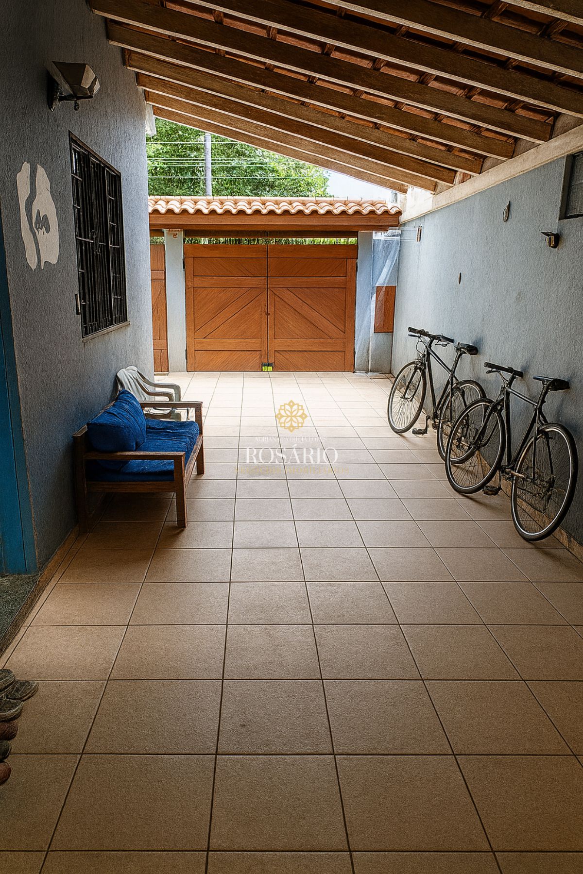 Casa com Edícula à Venda em Ubatuba