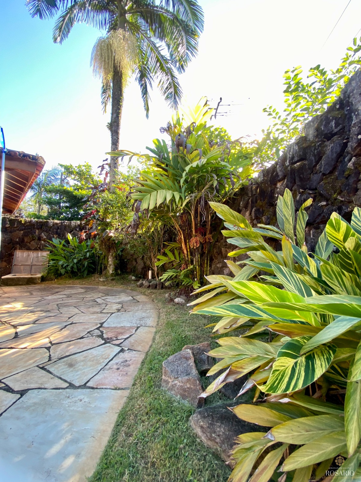 Casa para locação definitiva em ubatuba - parque vivamar