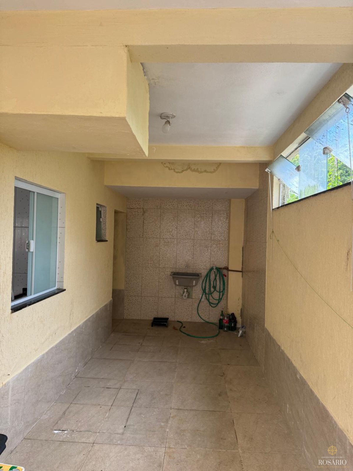 Casa de 1 dormitório estufa 2 - foto 2