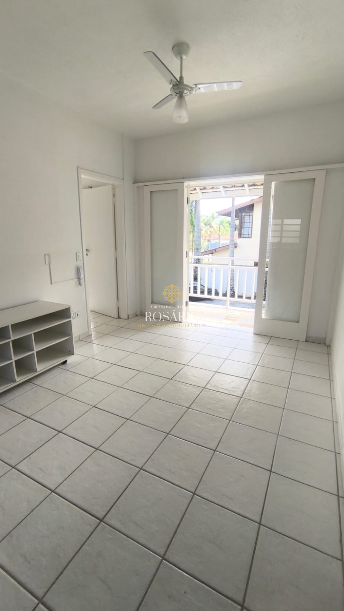 Locação Definitiva Apartamento com 1 Dormitório Amplo no Coração do Itaguá Ubatuba - foto 5