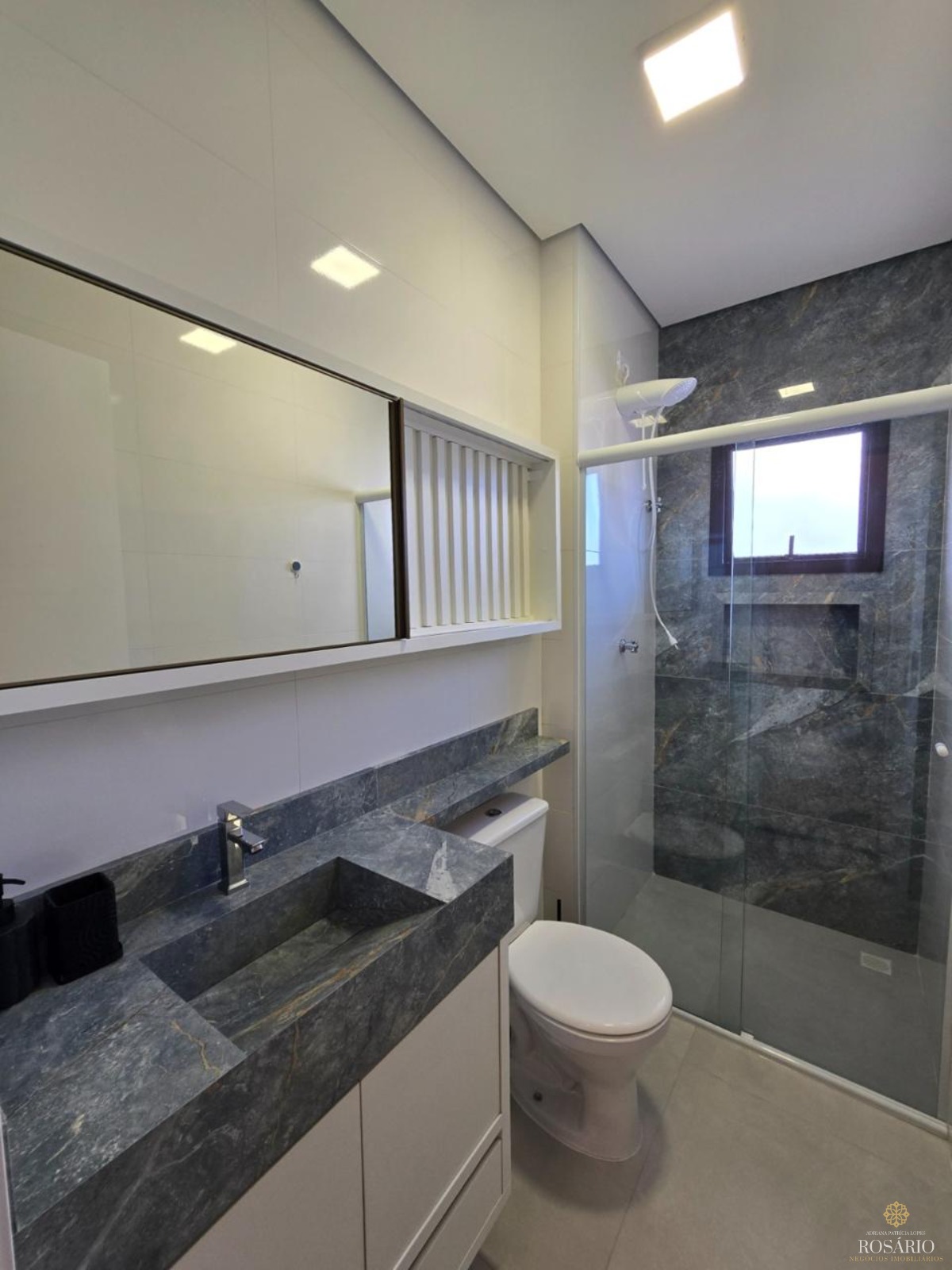 Apartamento mobiliado à venda no Perequê-açú - foto 21