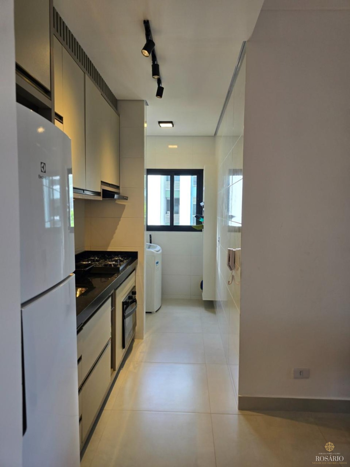 Apartamento mobiliado à venda no Perequê-açú - foto 10