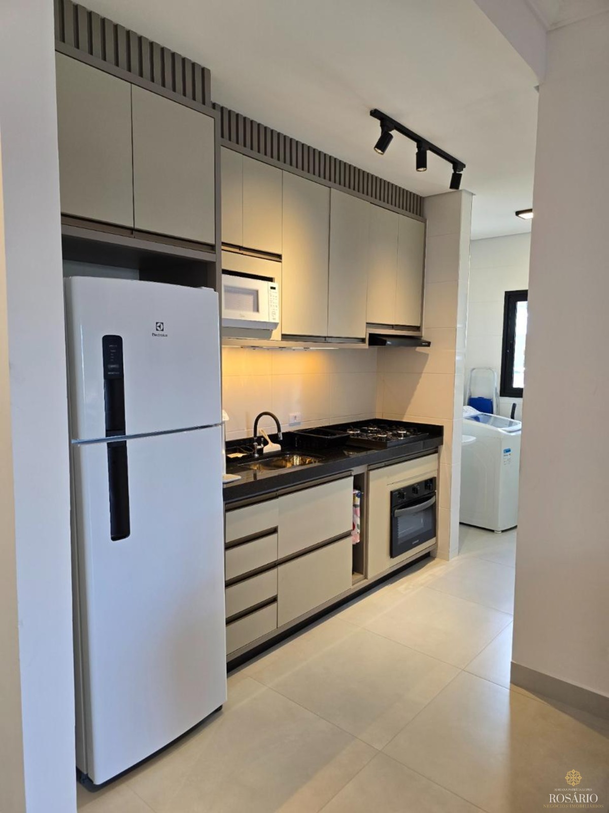 Apartamento mobiliado à venda no Perequê-açú - foto 9