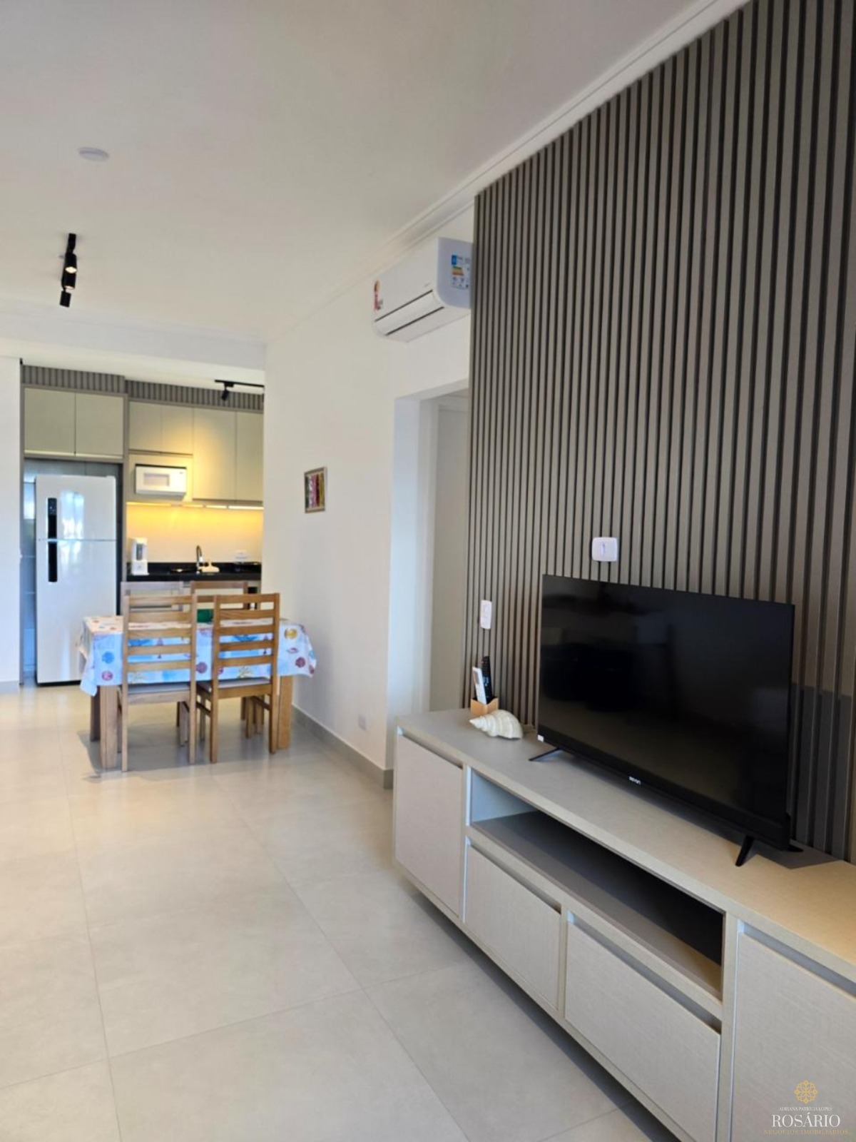 Apartamento mobiliado à venda no Perequê-açú - foto 4