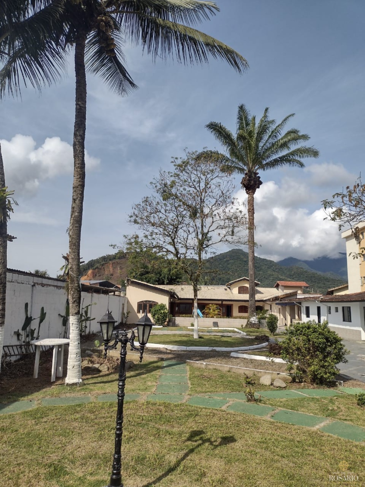 Linda chácara no bairro horto em ubatuba. - foto 1