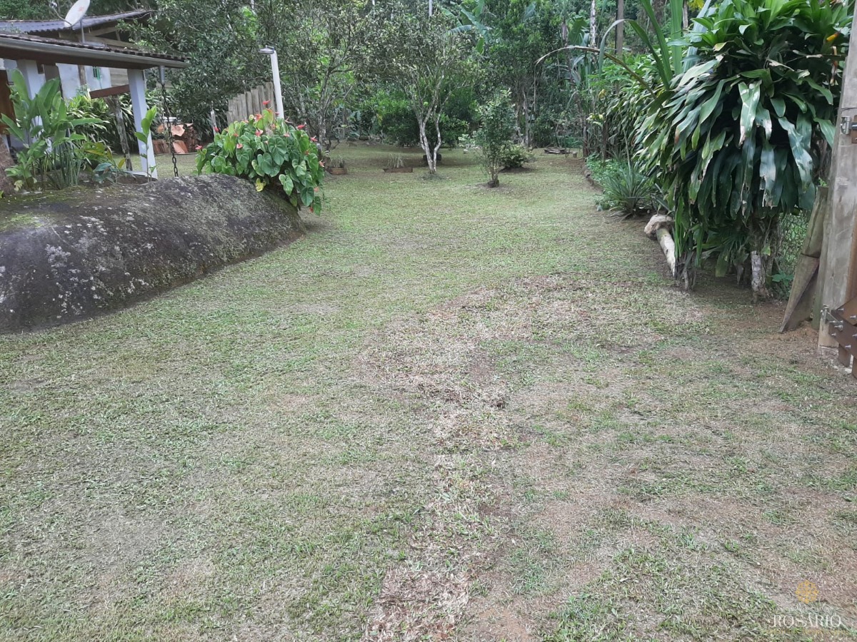 Casa deliciosa em ubatumirim próximo ás praias e cachoeiras!