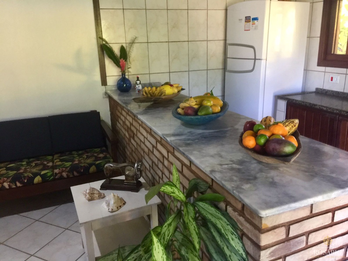 Casa deliciosa em ubatumirim próximo ás praias e cachoeiras!