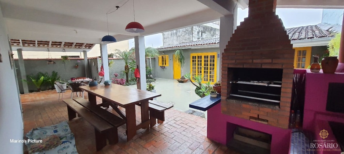 Casa com varanda gourmet mais edícula no silop