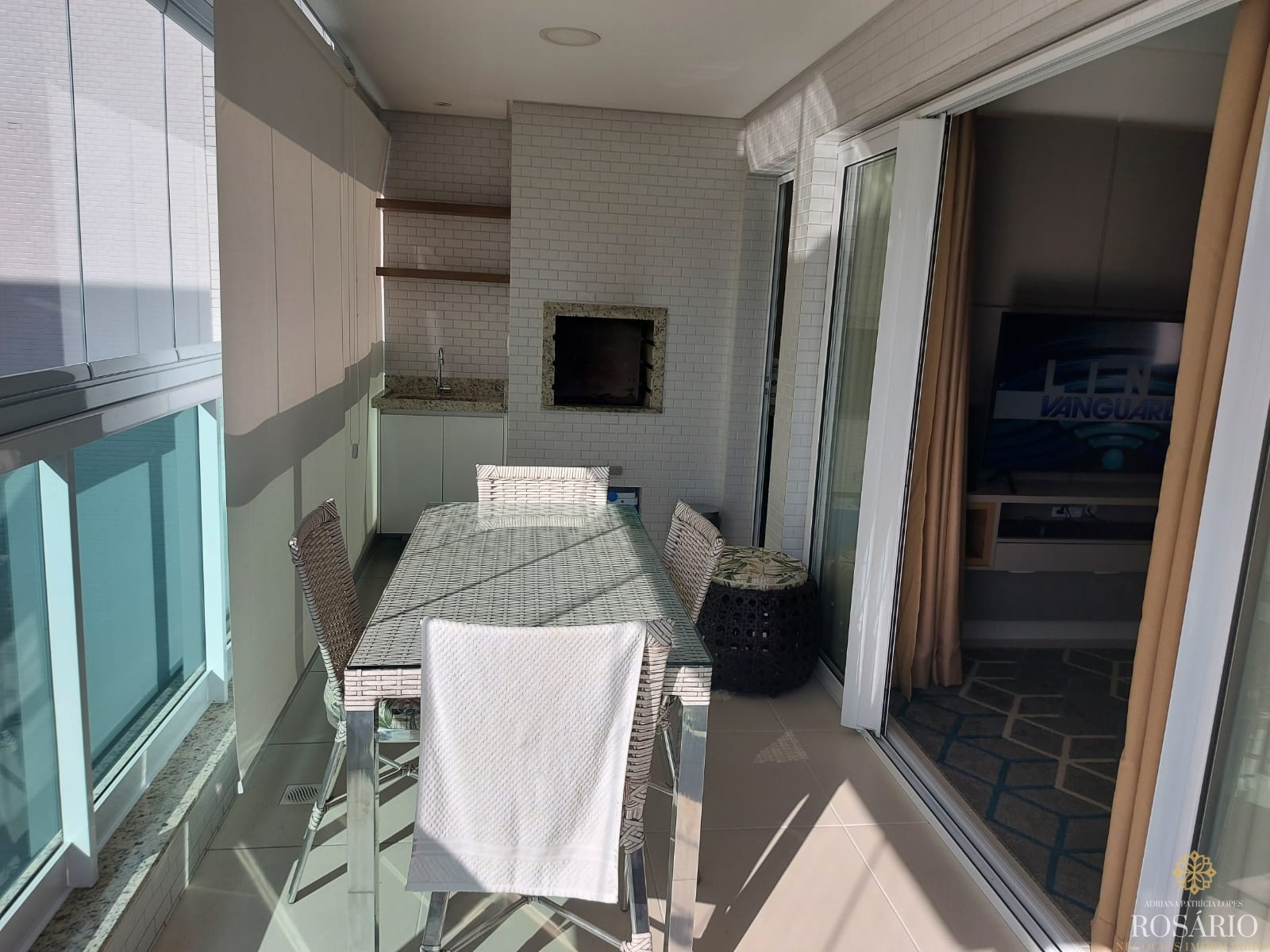 Apartamento à 60 Metros da Praia Grande