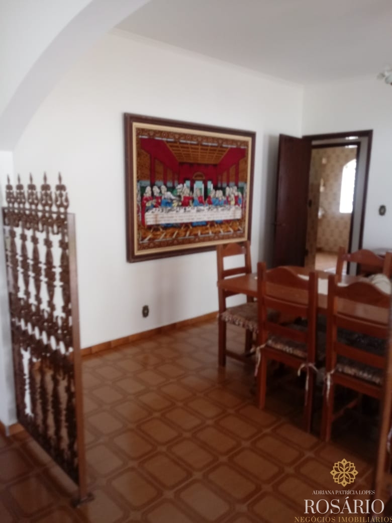 Casa com total de 1.200m² no jardim samambaia.