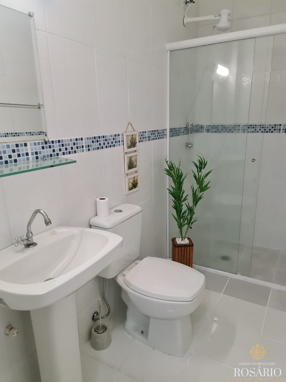 Apartamento com 1 dormitórios vista mar nas toninhas.