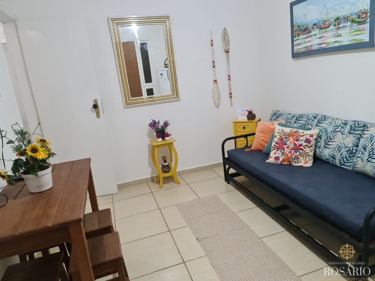 Apartamento com 1 dormitórios vista mar nas toninhas.