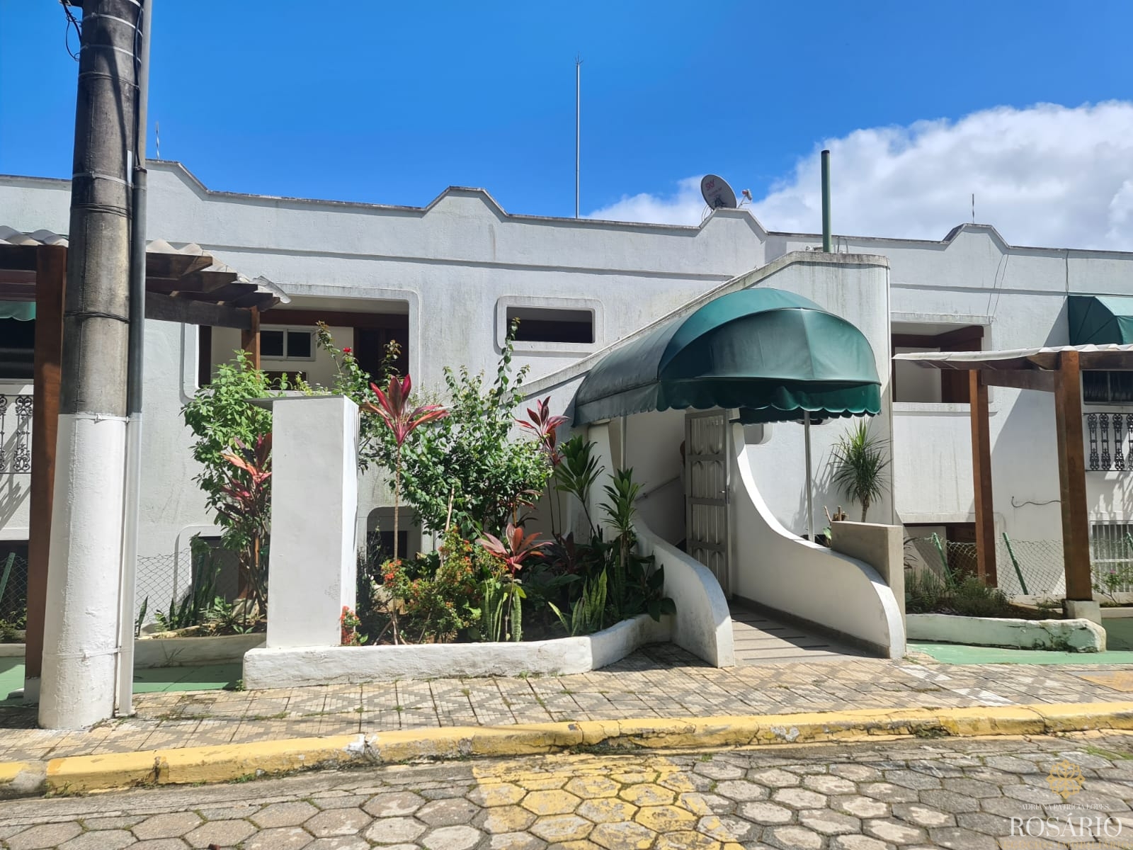Apartamento com 1 dormitórios vista mar nas toninhas.