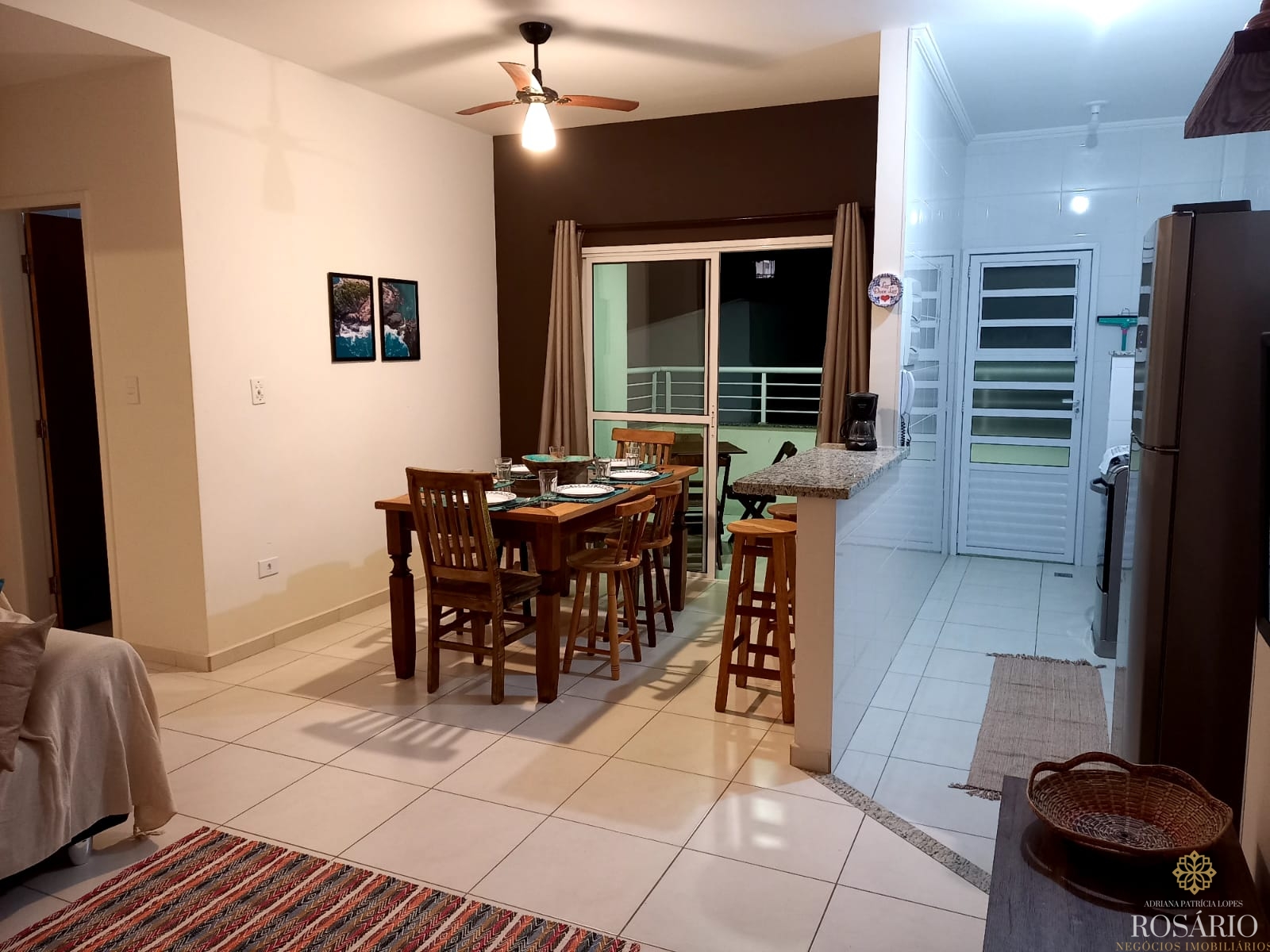 Apartamento com varanda gourmet no itaguá.