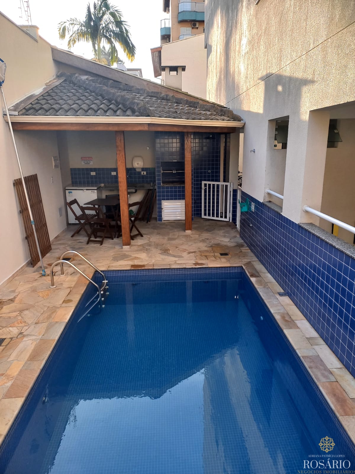 Apartamento com varanda gourmet no itaguá.