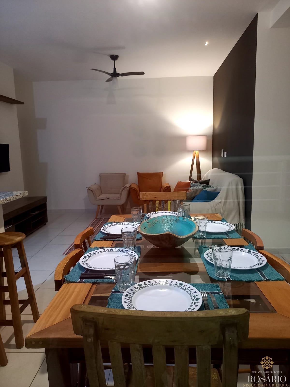 Apartamento com varanda gourmet no itaguá.