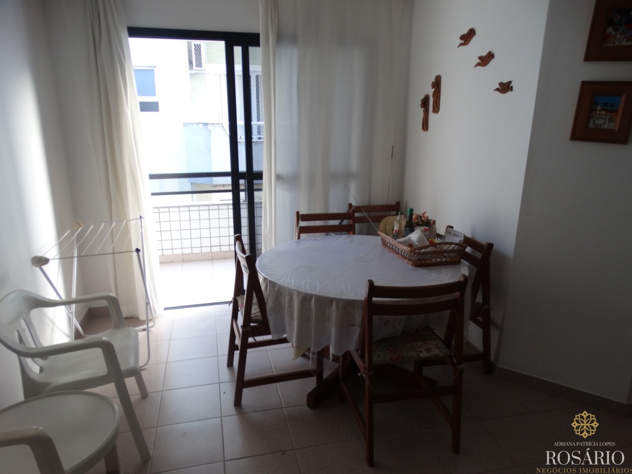Apartamento com 3 Dormitórios No Centro