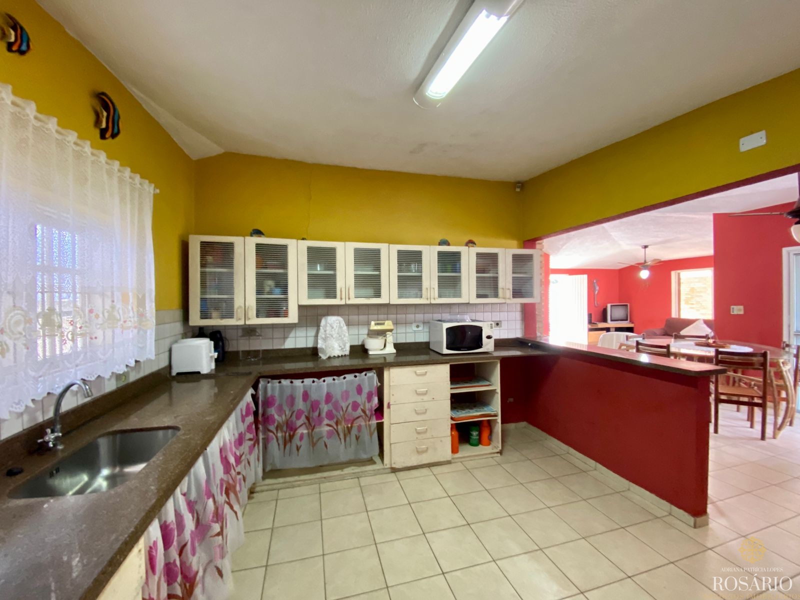 Casa com 7 dormitórios na praia grande.