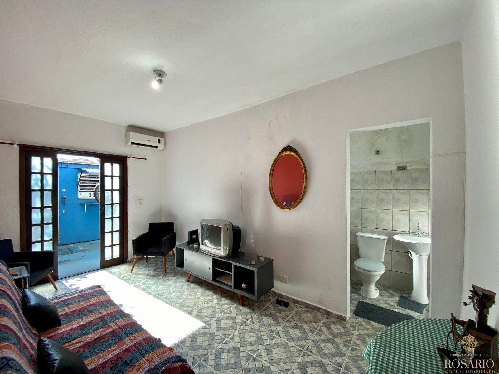 Casa com 7 dormitórios na praia grande.