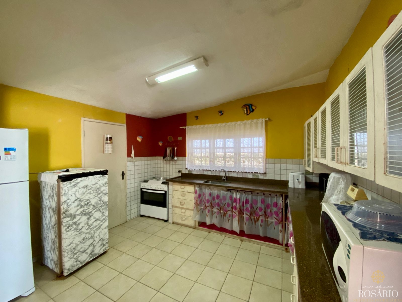 Casa com 7 dormitórios na praia grande.