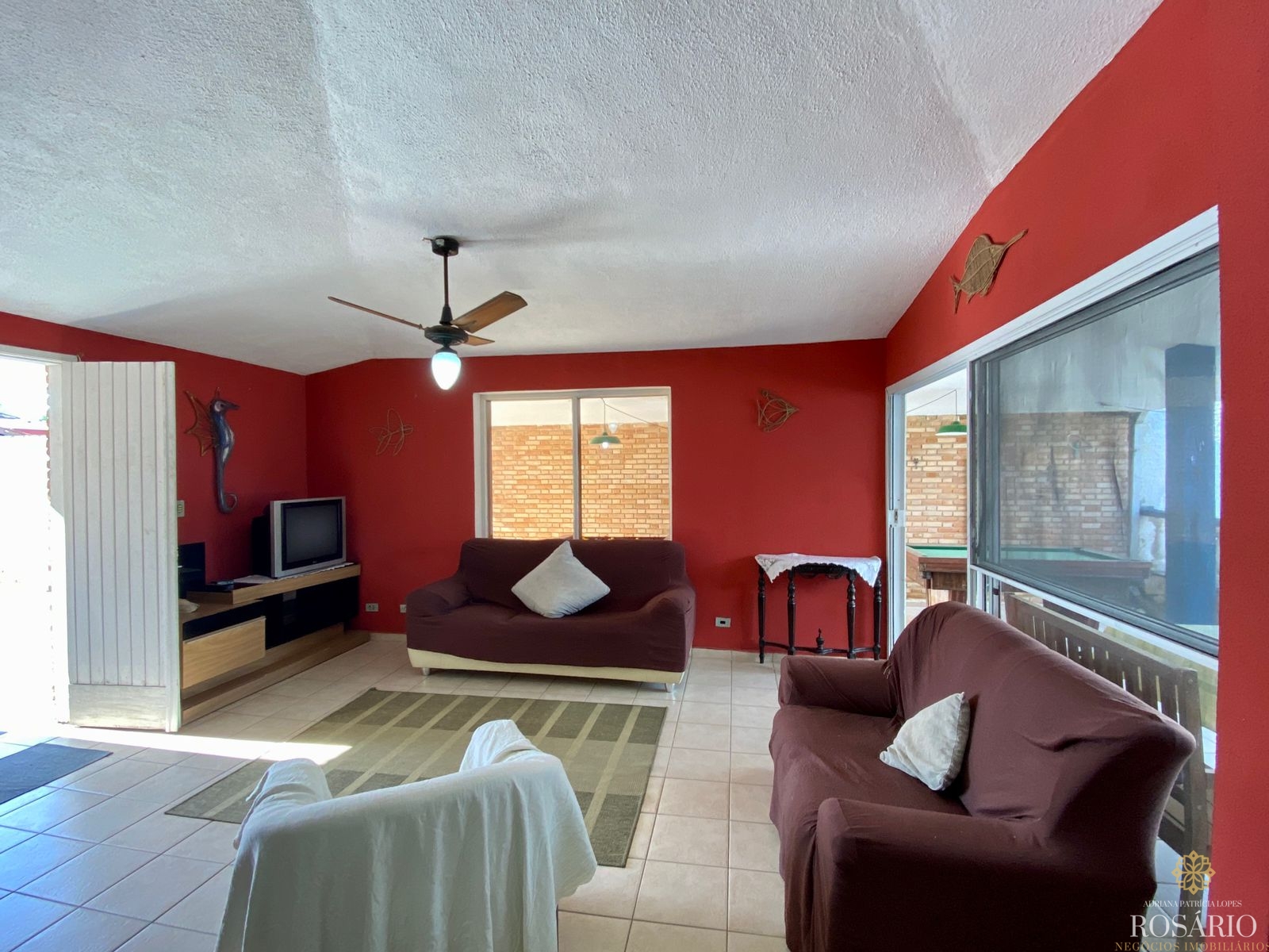 Casa com 7 dormitórios na praia grande.