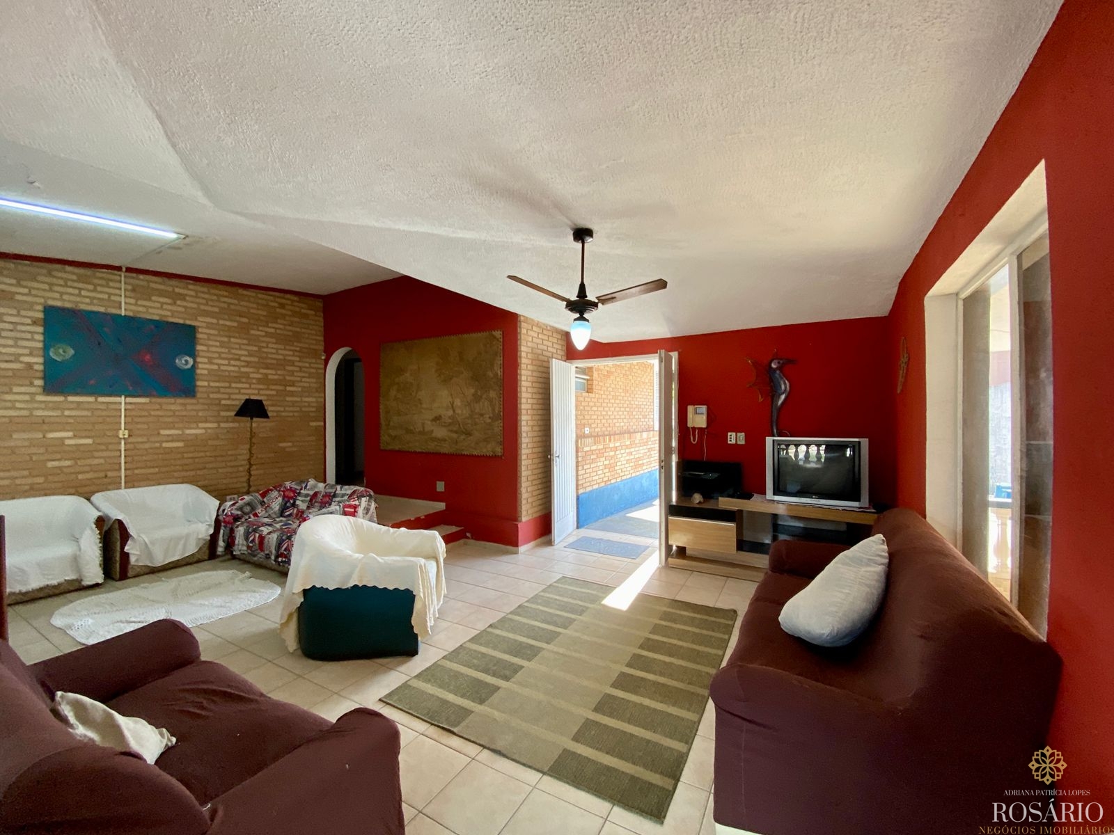 Casa com 7 dormitórios na praia grande.