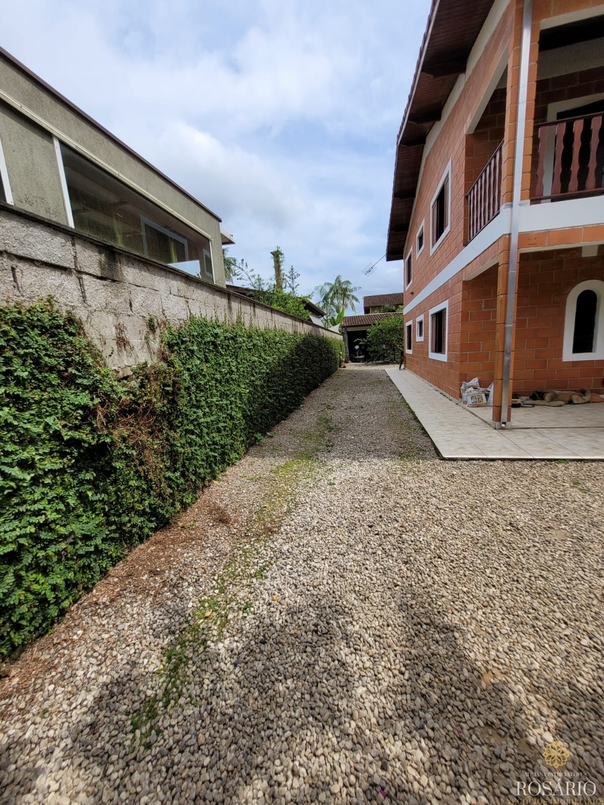 Sobrado com total de 450m² na ressaca. - foto 3