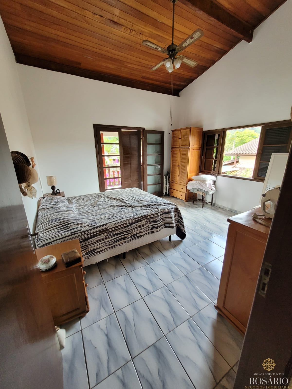 Sobrado com total de 450m² na ressaca. - foto 13