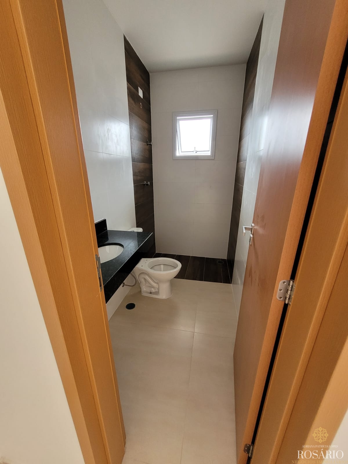 Cobertura no centro de ubatuba com total de 140m².