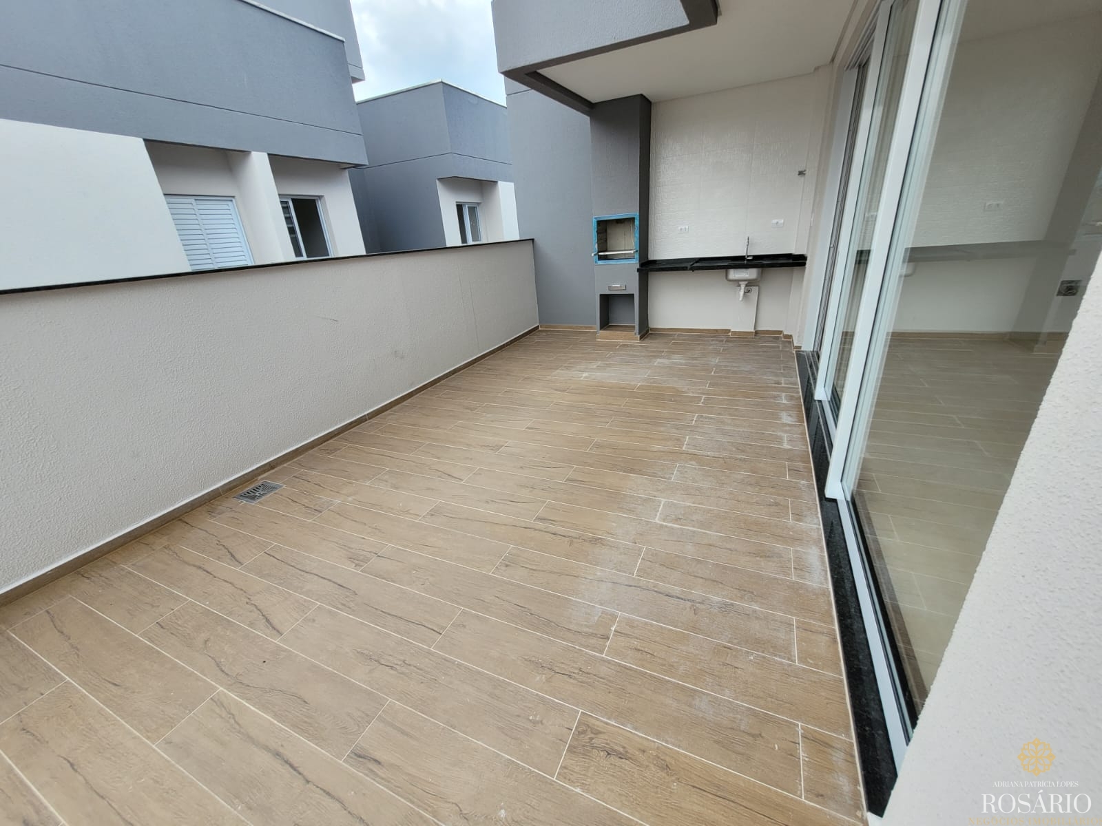 Cobertura no centro de ubatuba com total de 140m².