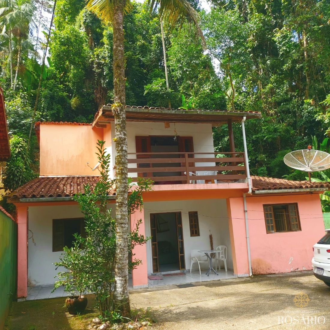Casa na praia em ubatuba com vista para mata!