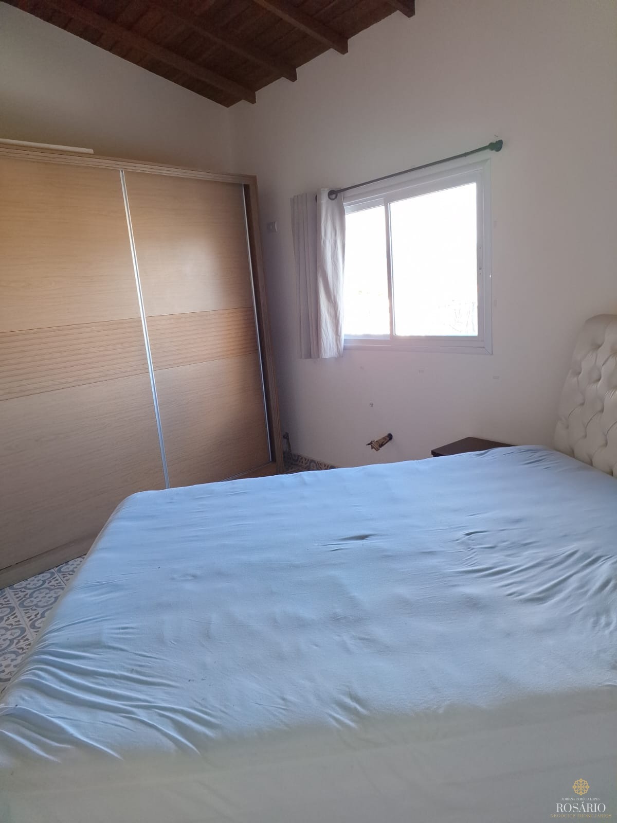 Duplex em ubatuba de 4 dorm e piscina, 300m2