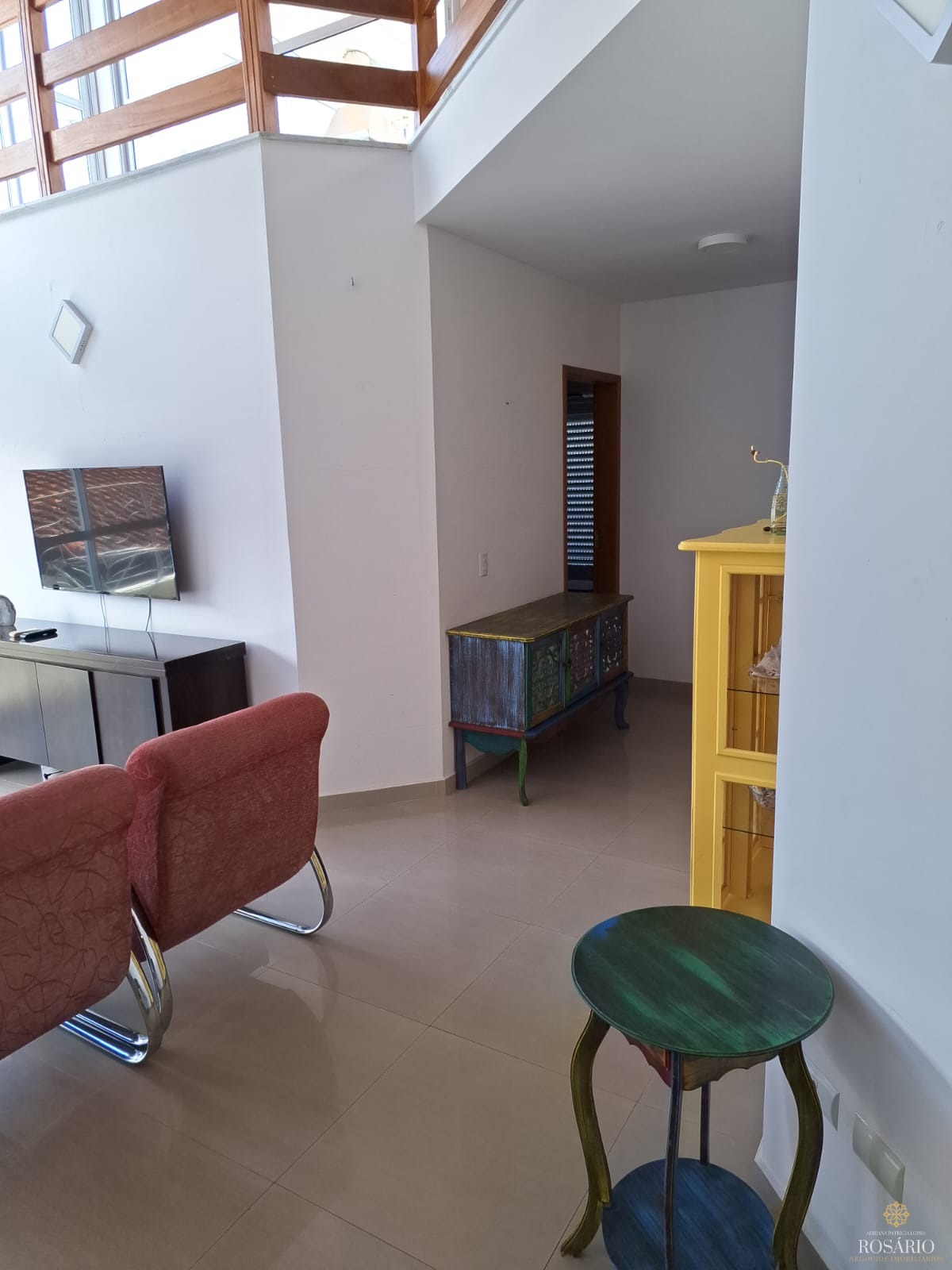 Duplex em ubatuba de 4 dorm e piscina, 300m2