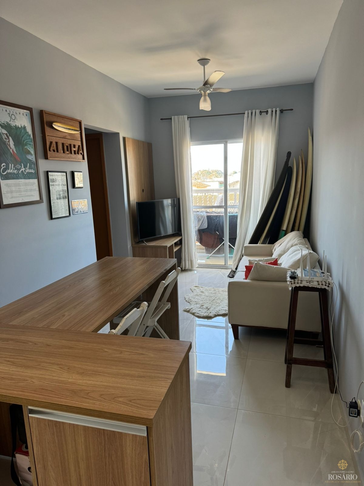 Apartamento de 2 Dormitórios com Mobília Na Estufa Ii