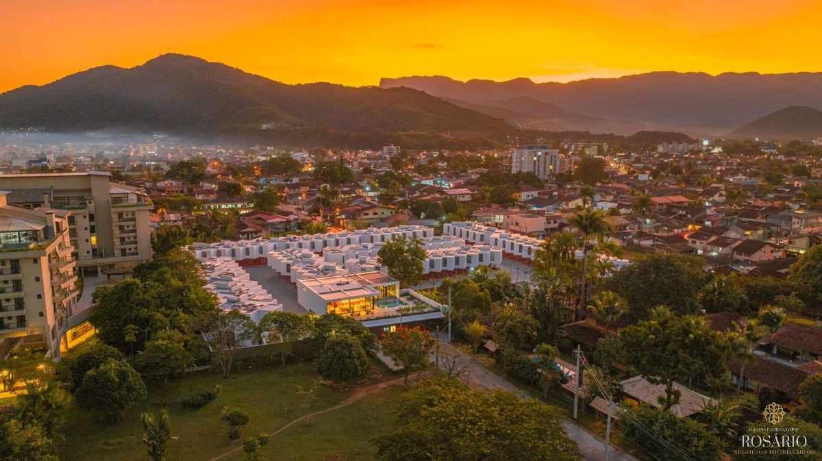 Casa Itaguá 3 Dormitórios Á Venda I