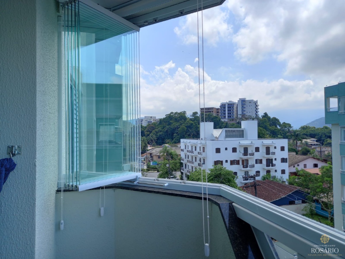 Apartamento à Venda de 2 Dormitórios No Bairro do Vivamar