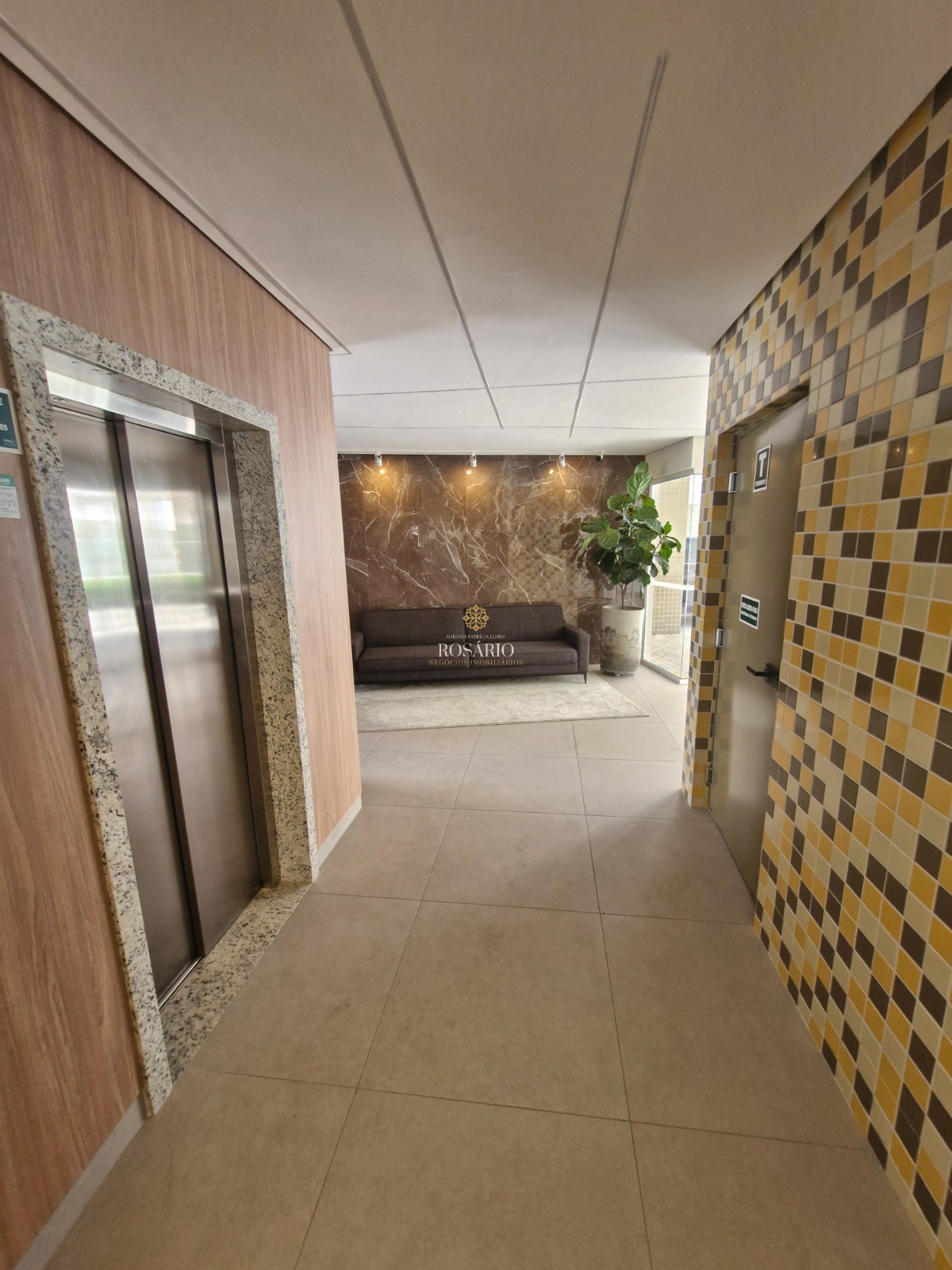 Apartamento de 02 dormitórios no tenório