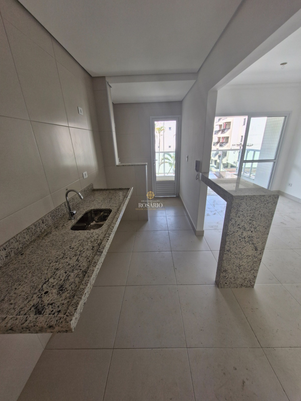 Apartamento de 02 dormitórios no tenório