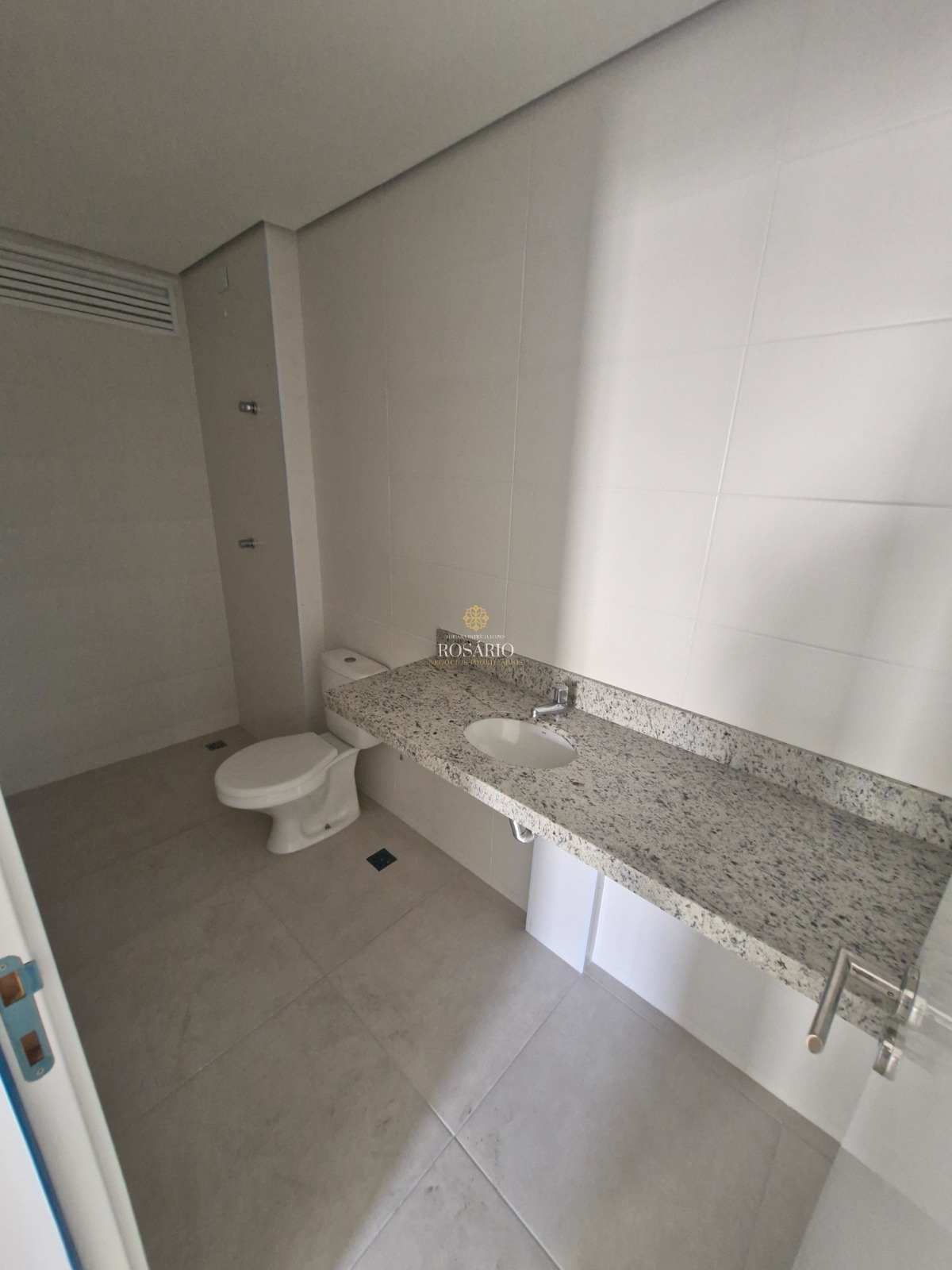 Apartamento de 02 dormitórios no tenório