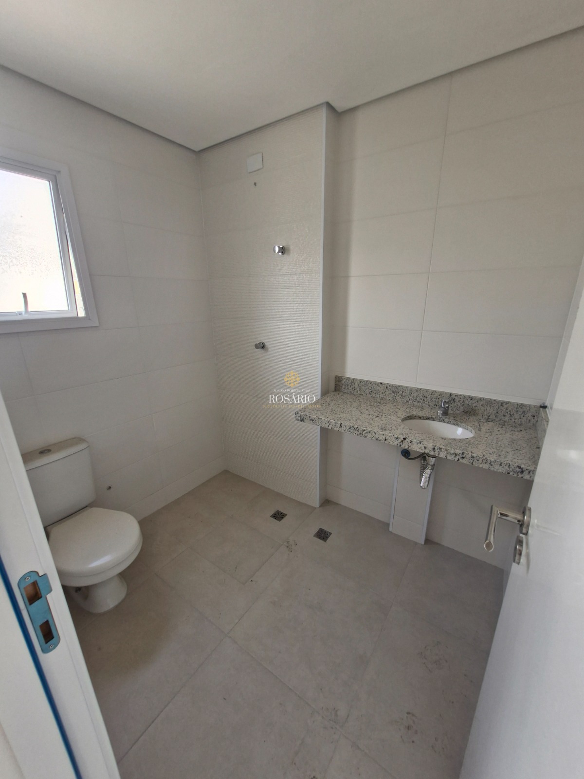 Apartamento de 02 dormitórios no tenório