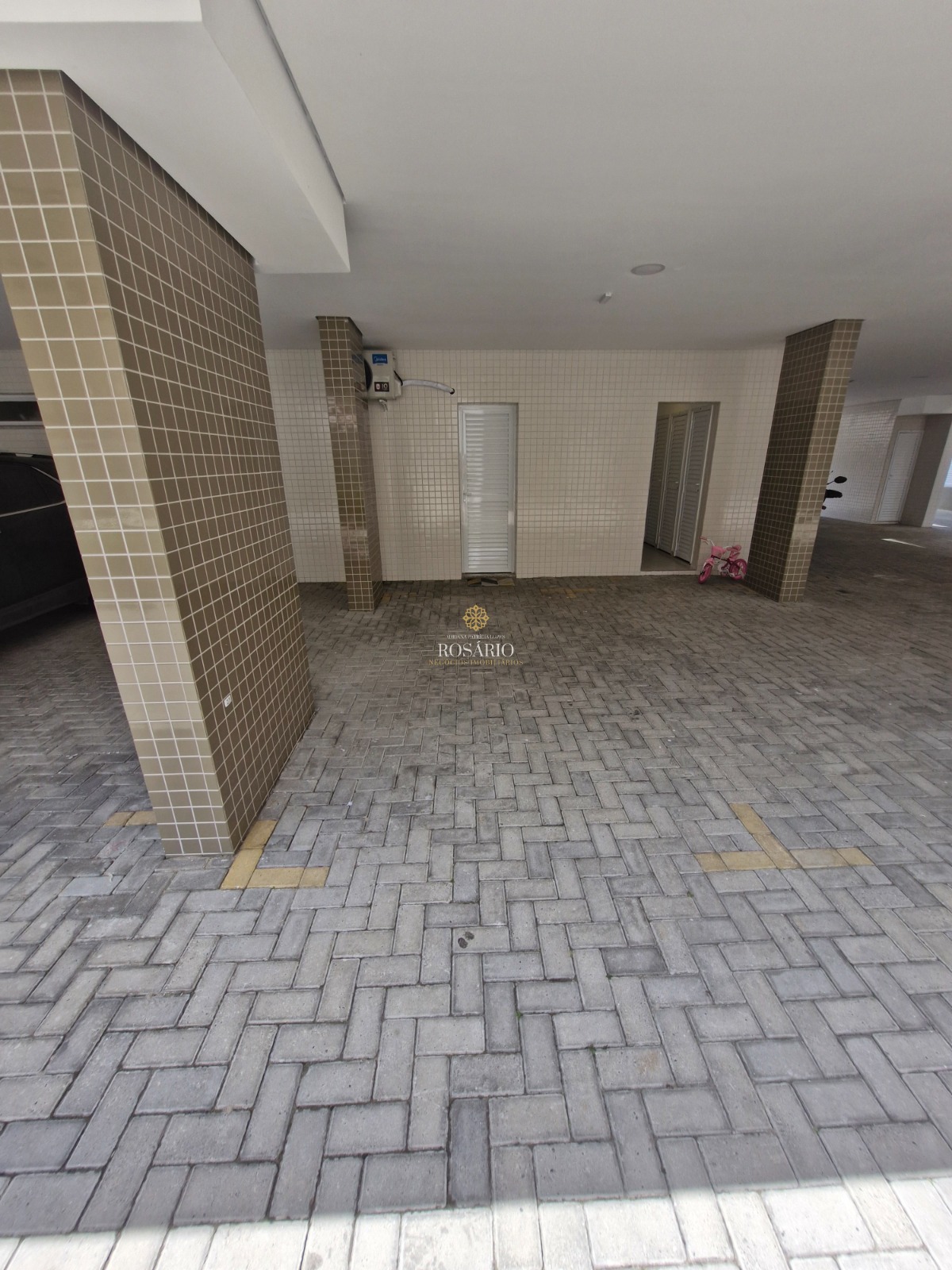 Apartamento de 02 dormitórios no tenório