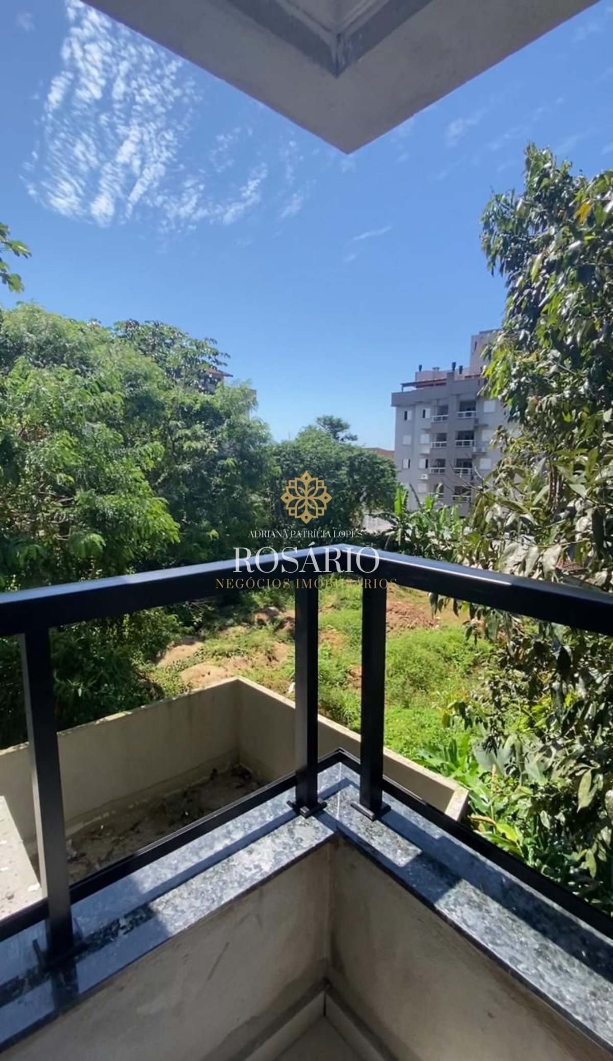 Apartamento Novo à Venda No Centro de Ubatuba