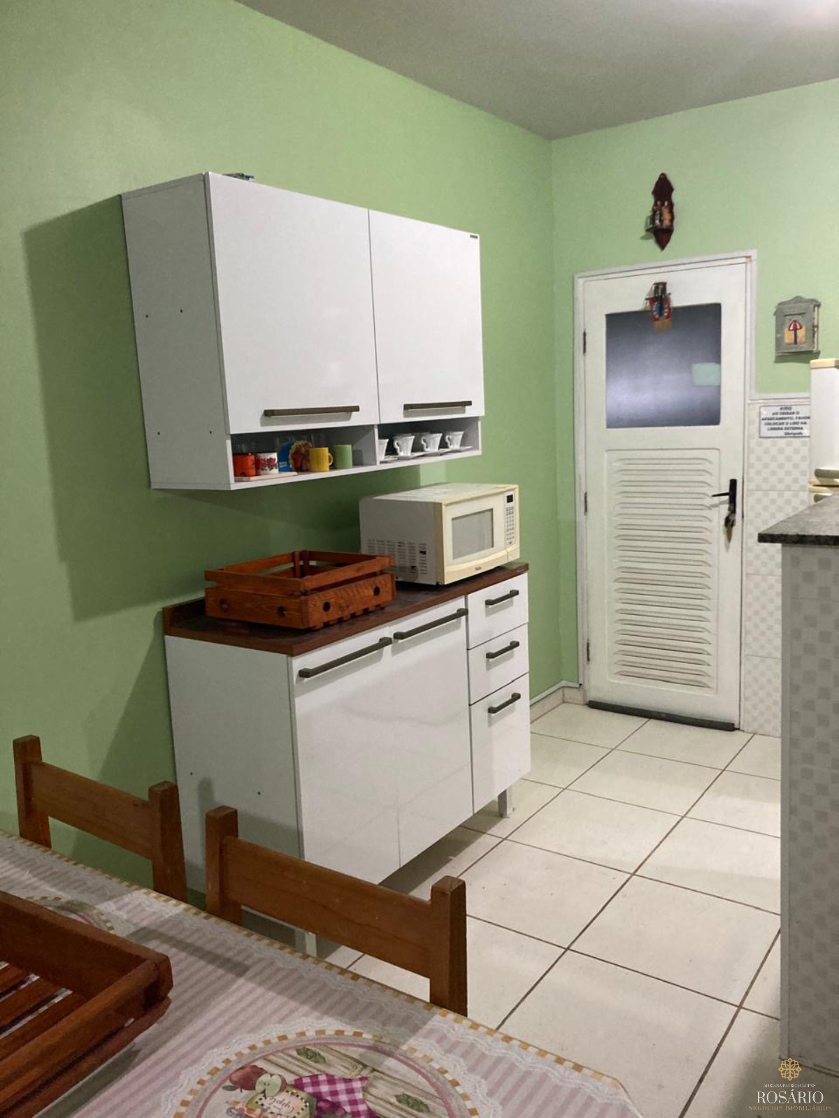 Apartamento à venda de 2 dormitórios na praia do tenório